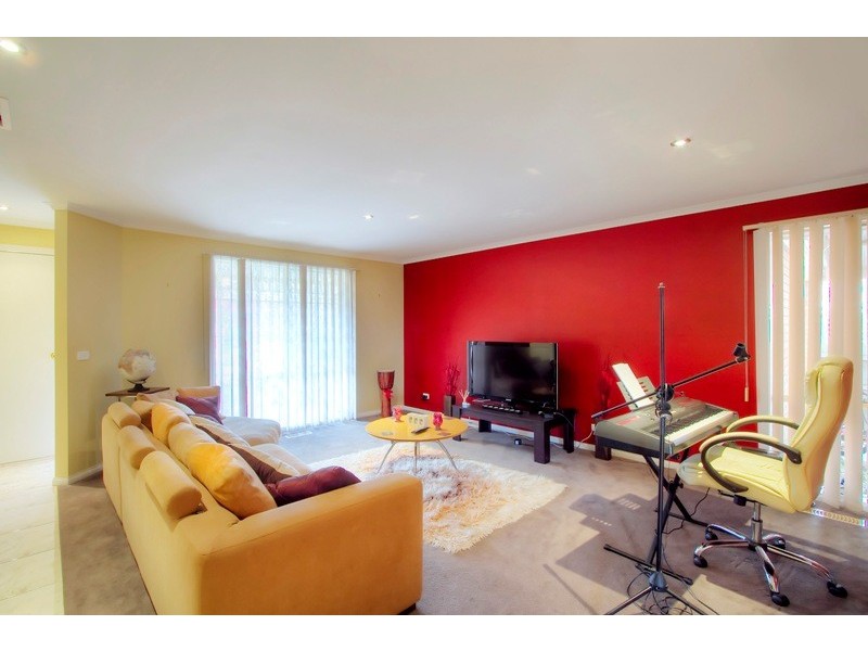 5 Lasiandra Circuit, Narre Warren VIC 3805