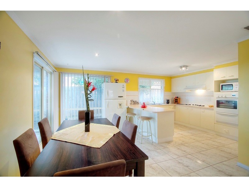 5 Lasiandra Circuit, Narre Warren VIC 3805