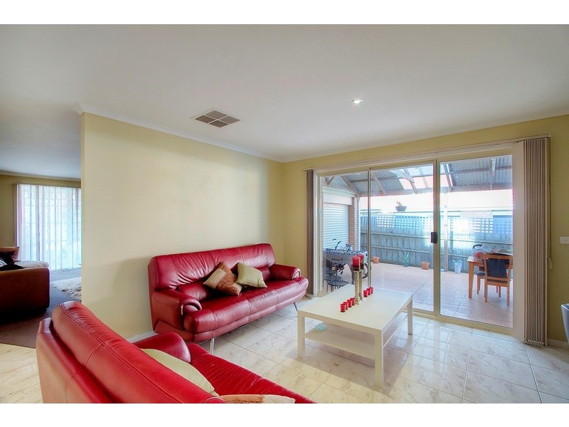 5 Lasiandra Circuit, Narre Warren VIC 3805