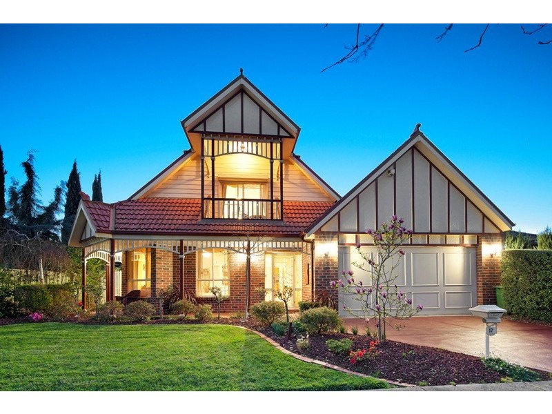 17 Wood Road, Narre Warren South VIC 3805