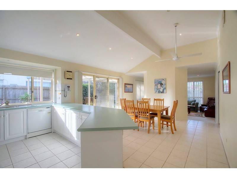 40 The Promenade, Narre Warren South VIC 3805
