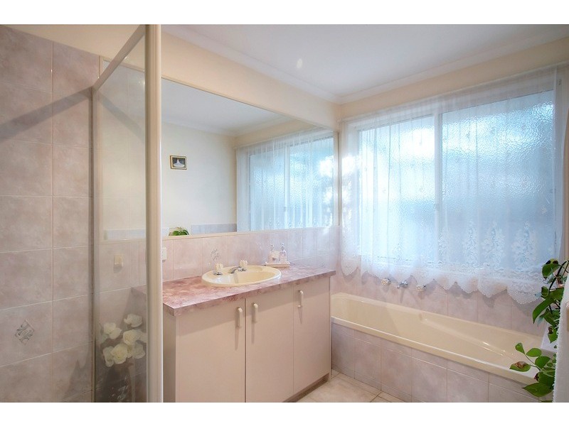 1 Tangerine Drive, Narre Warren South VIC 3805