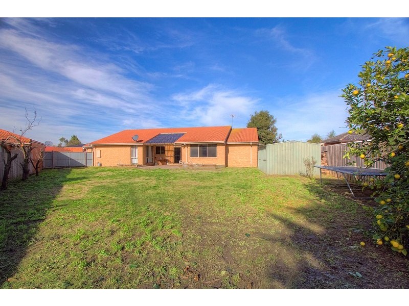 15 Katrina Close, Hallam VIC 3803