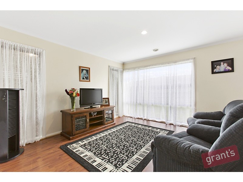 28 Ernest Crescent, Narre Warren South VIC 3805