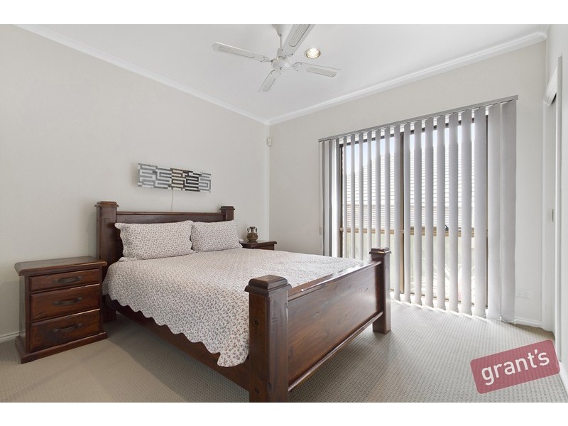 4 Scoble Place, Narre Warren VIC 3805