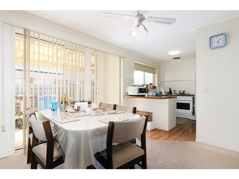 3 Glenora Way, Hampton Park VIC 3976