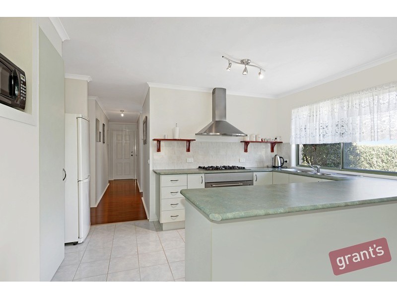 4 Antonietta Place, Narre Warren VIC 3805