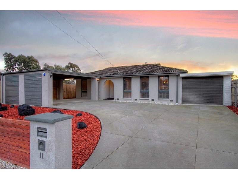 11 Clive Street, Hampton Park VIC 3976