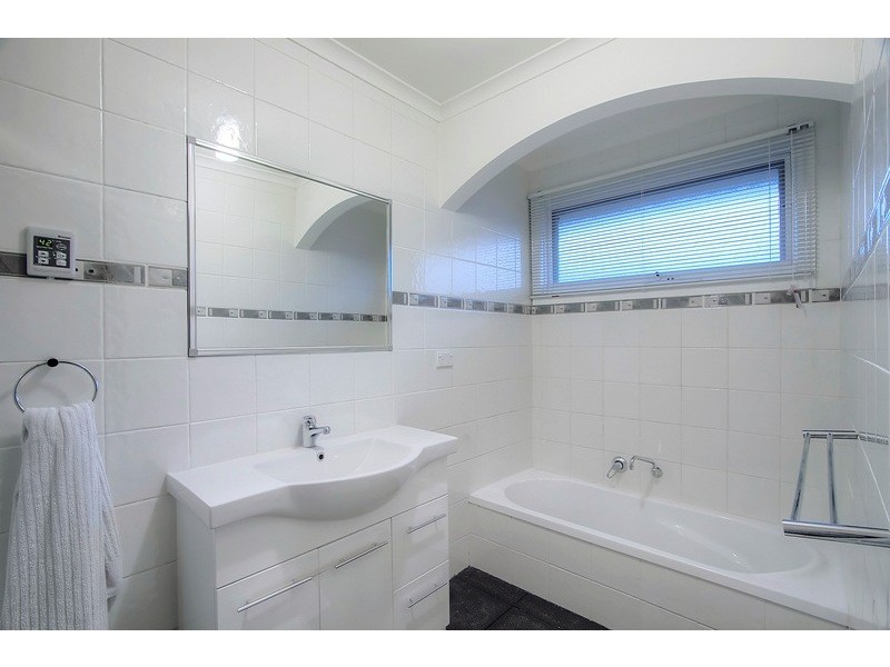 11 Clive Street, Hampton Park VIC 3976