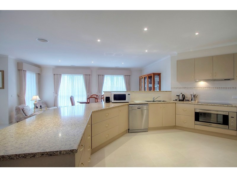 67 Loxley Boulevard, Narre Warren South VIC 3805