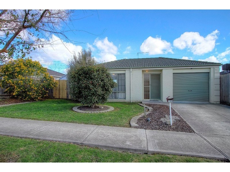 106 Harold Keys Drive, Narre Warren South VIC 3805