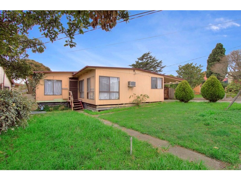 7 Crawford Avenue, Dandenong North VIC 3175