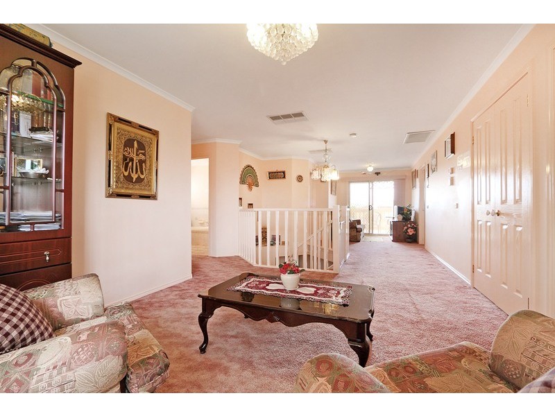 40 Sigvard Boulevard, Hallam VIC 3803