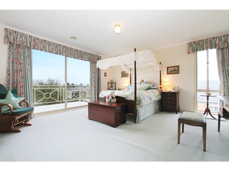15 The Common, Narre Warren South VIC 3805
