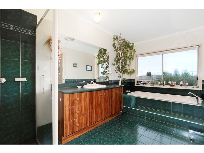 15 The Common, Narre Warren South VIC 3805