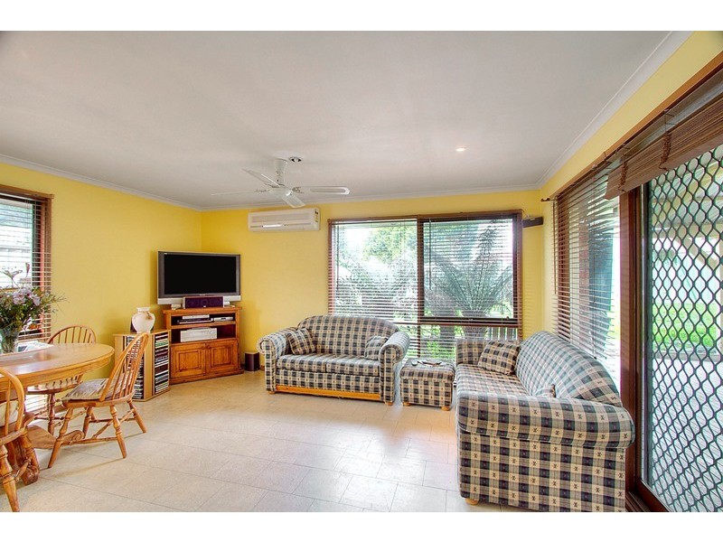 17 Mollisons Hill, Hampton Park VIC 3976