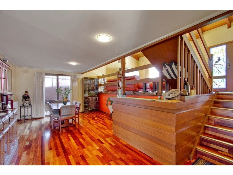 1 Outlook Drive, Berwick VIC 3806