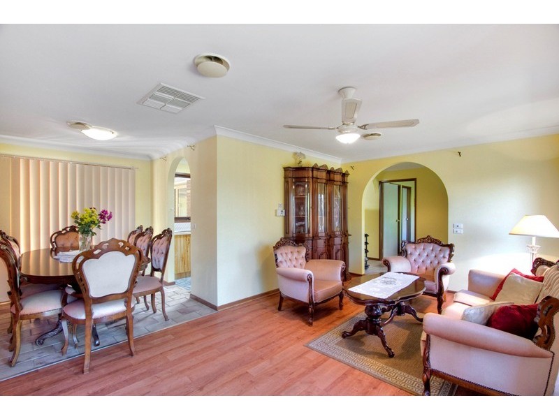 21 Carmen Court, Hampton Park VIC 3976