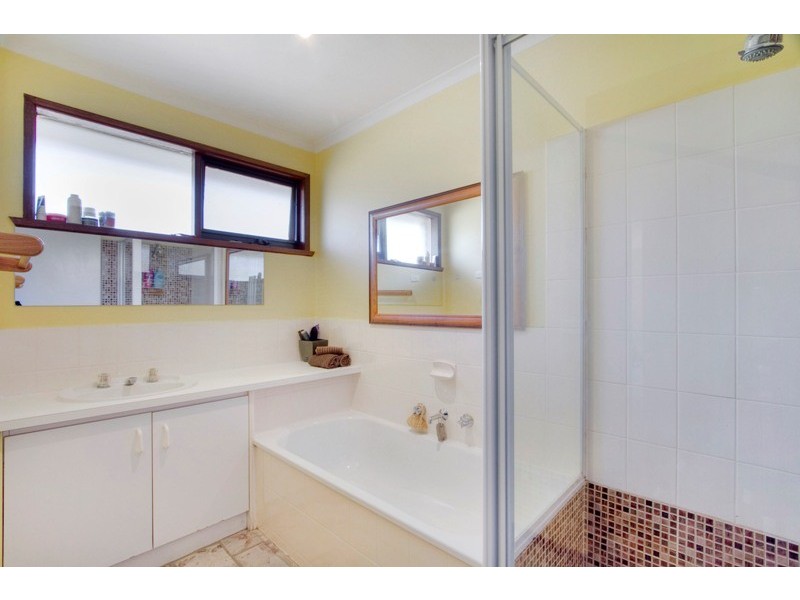 21 Carmen Court, Hampton Park VIC 3976