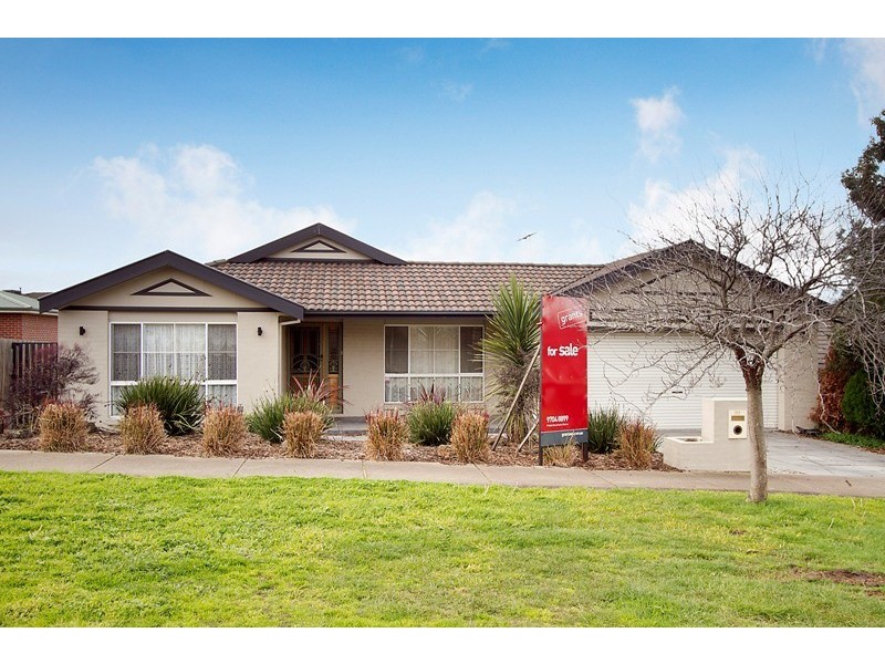 20 Frederick Rise, Narre Warren South VIC 3805