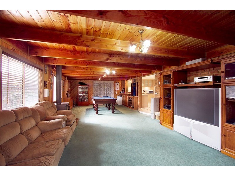 32 Ellenvale Drive, Narre Warren VIC 3805