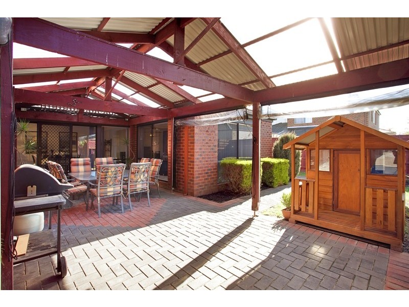 4 Finbar Court, Narre Warren South VIC 3805