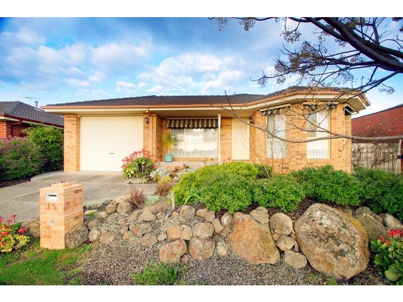 15 Seattle Square, Narre Warren VIC 3805