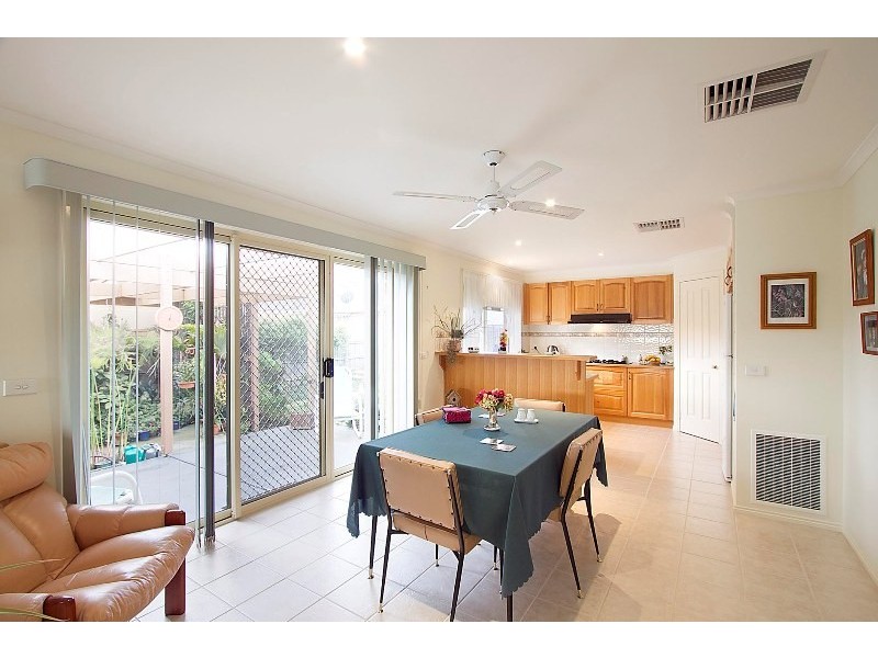 15 Seattle Square, Narre Warren VIC 3805