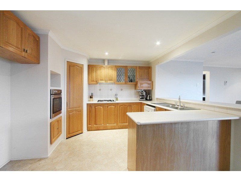 78 Kendall Drive, Narre Warren VIC 3805