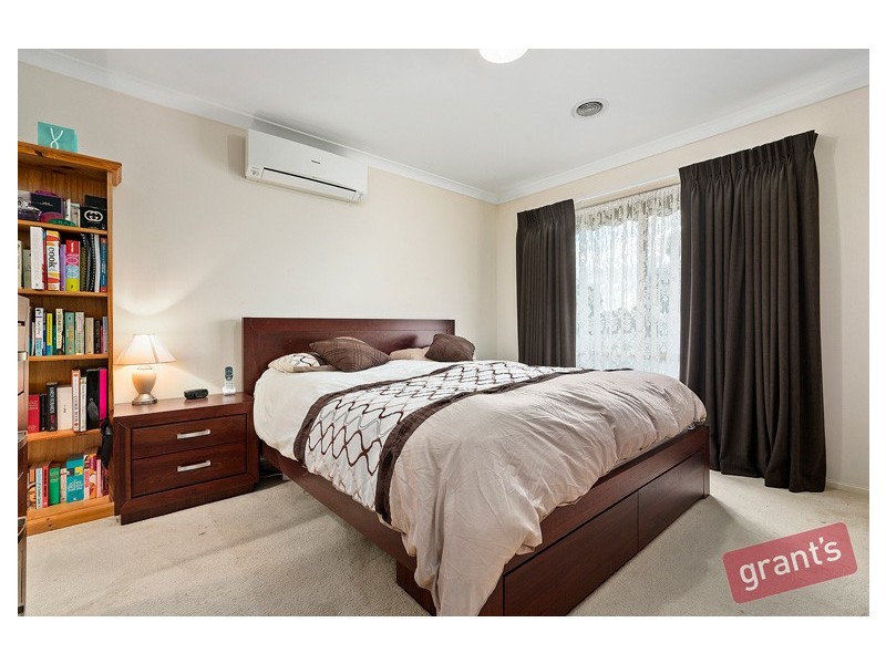 44 Boronia Avenue, Cranbourne VIC 3977