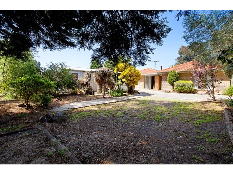 13 Rhonda Close, Endeavour Hills VIC 3802