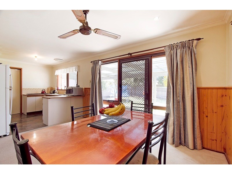 20 Rosemont Drive, Narre Warren VIC 3805