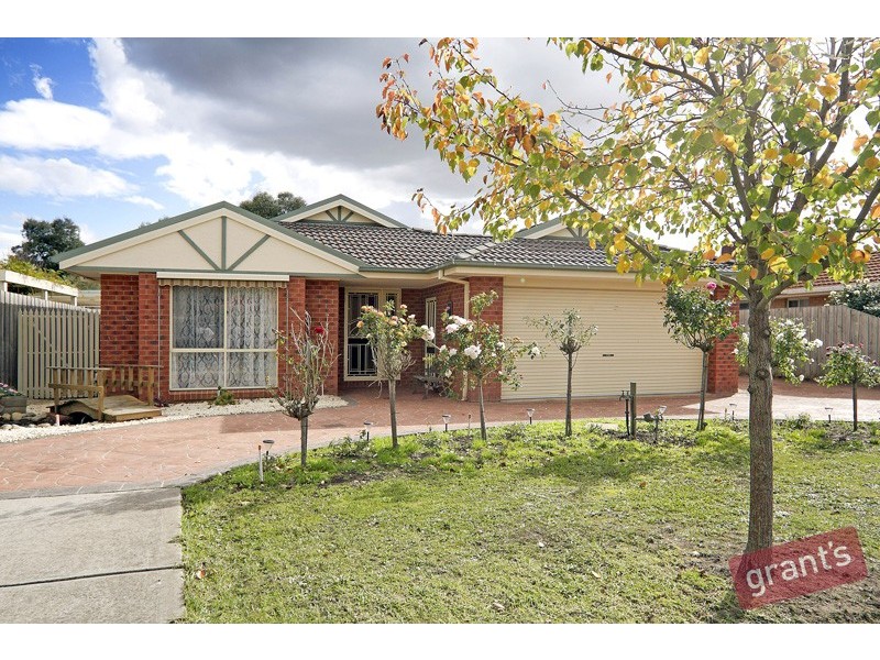 29 Warrenwood Place, Narre Warren VIC 3805