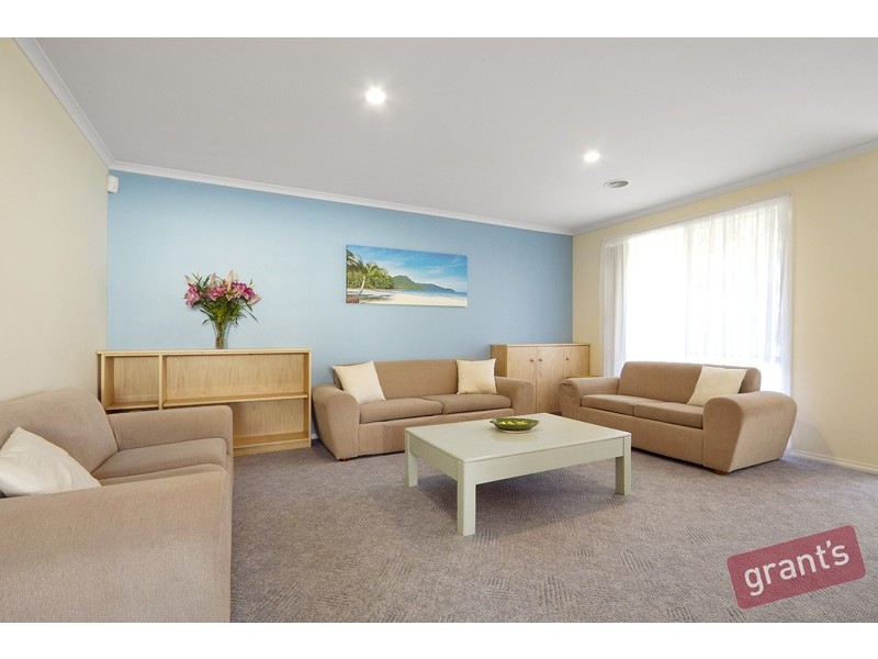 212 Ormond Road, Narre Warren South VIC 3805