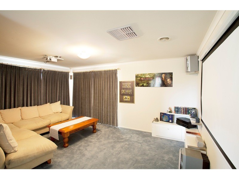 28 St Georges Road, Narre Warren South VIC 3805