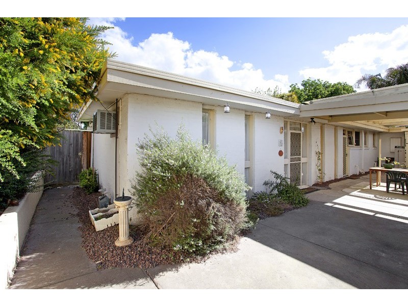 2/6 Prospect Hill Road, Narre Warren VIC 3805