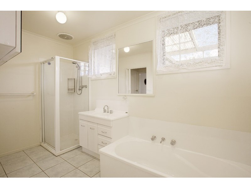 2/6 Prospect Hill Road, Narre Warren VIC 3805