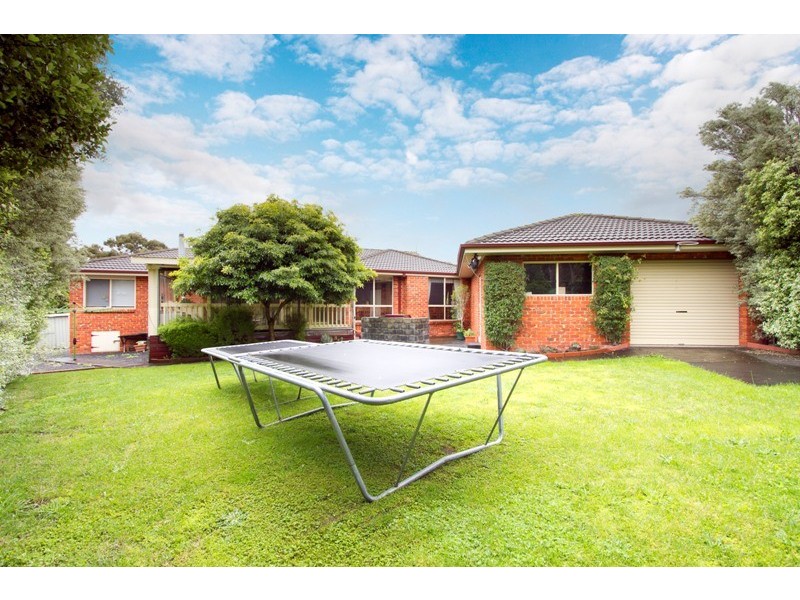 5 Albens Court, Narre Warren VIC 3805