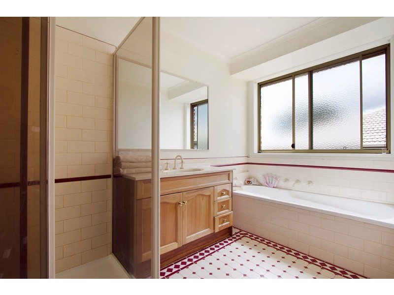 5 Albens Court, Narre Warren VIC 3805