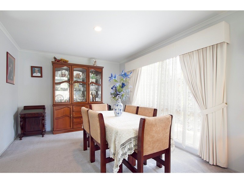 36 Lake View Drive, Narre Warren South VIC 3805