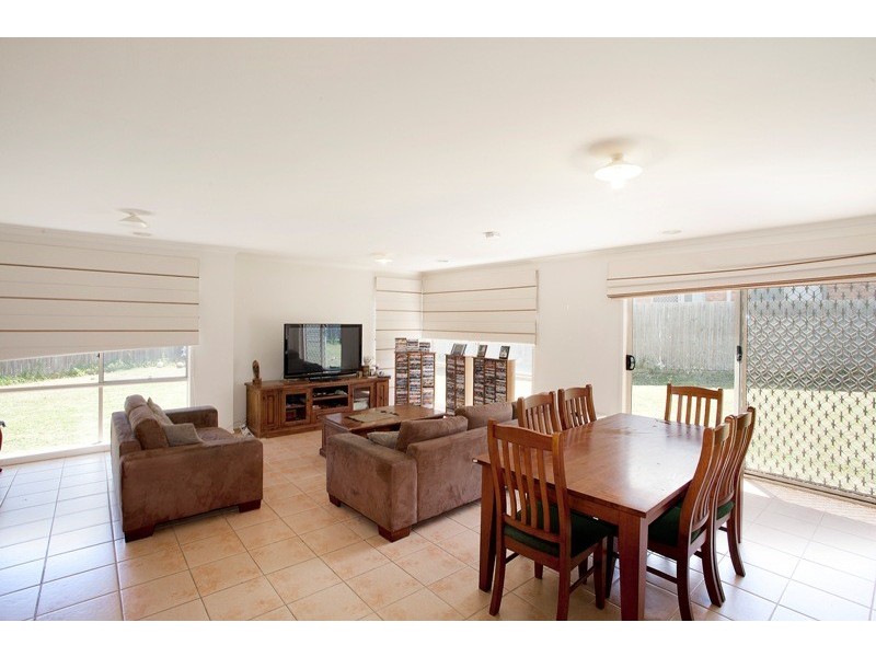 5 Kurnwill Place, Berwick VIC 3806