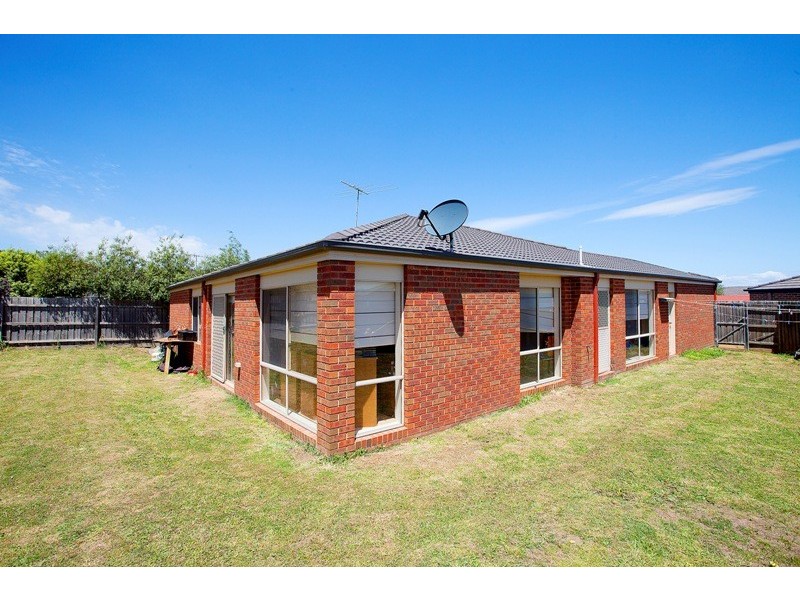 5 Kurnwill Place, Berwick VIC 3806