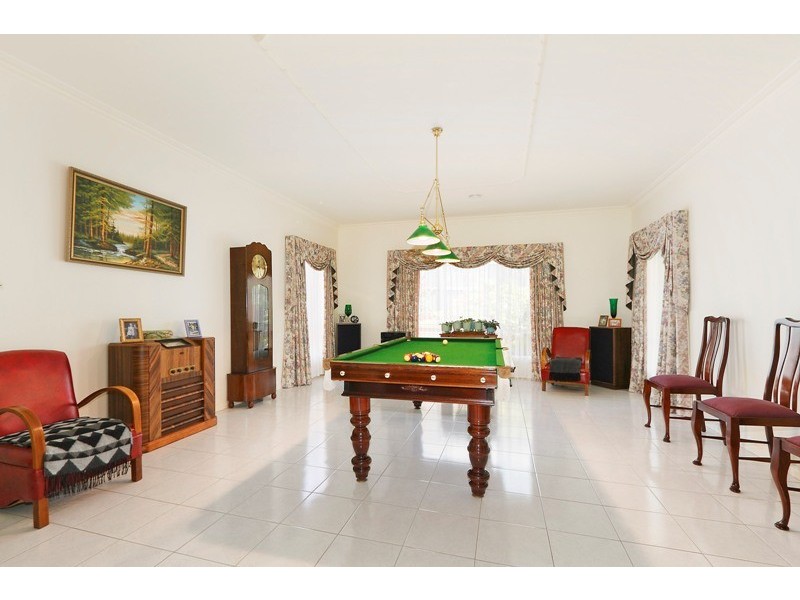 2 Moonbeam Close, Narre Warren South VIC 3805