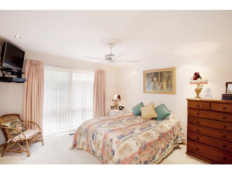 13 Oakleaf Place, Narre Warren South VIC 3805