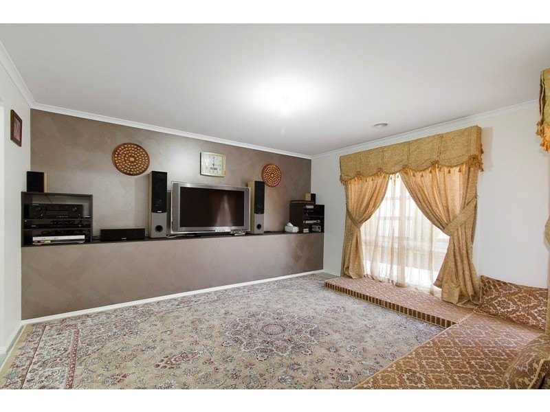 5 Executive Mews, Hampton Park VIC 3976