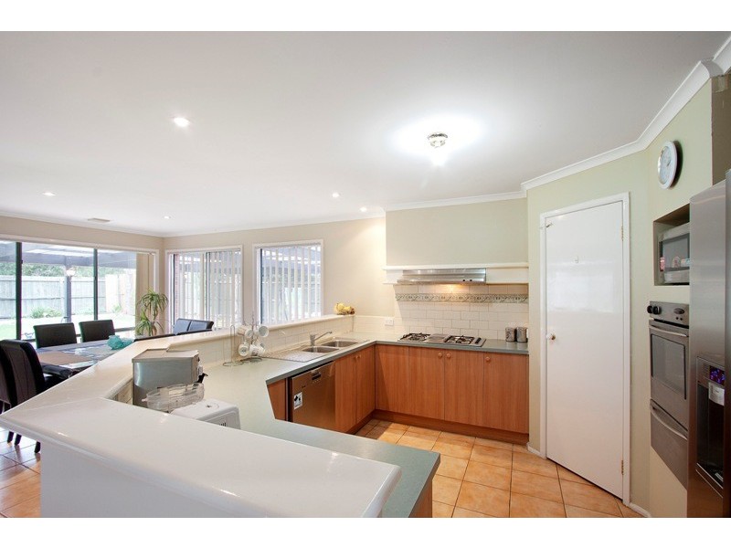 19 Highcliff Court, Narre Warren South VIC 3805