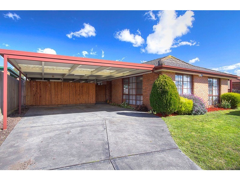 38 Heatherlea Crescent, Narre Warren VIC 3805