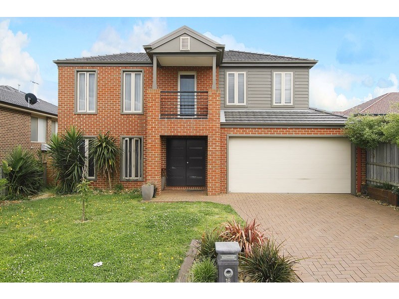 18 Clendon Street, Berwick VIC 3806