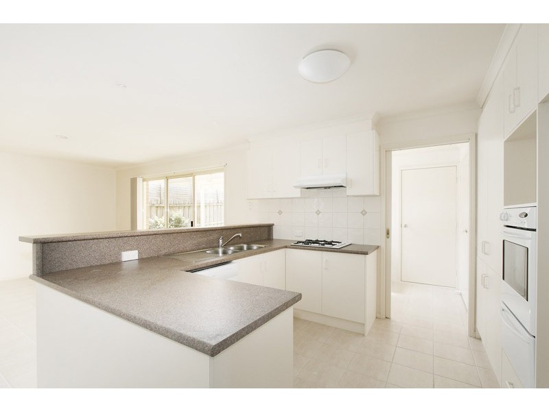 6 Forde Court, Narre Warren VIC 3805