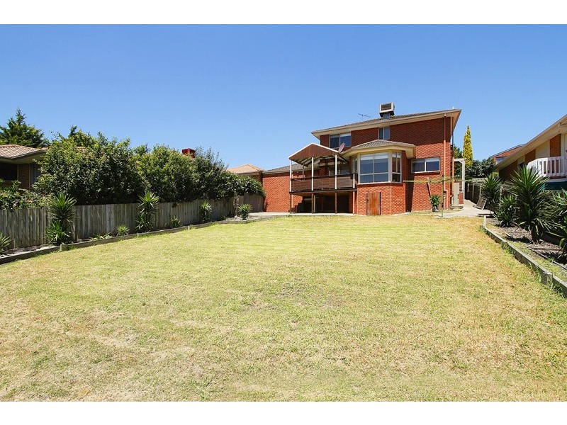 20 Kallara Crescent, Narre Warren VIC 3805